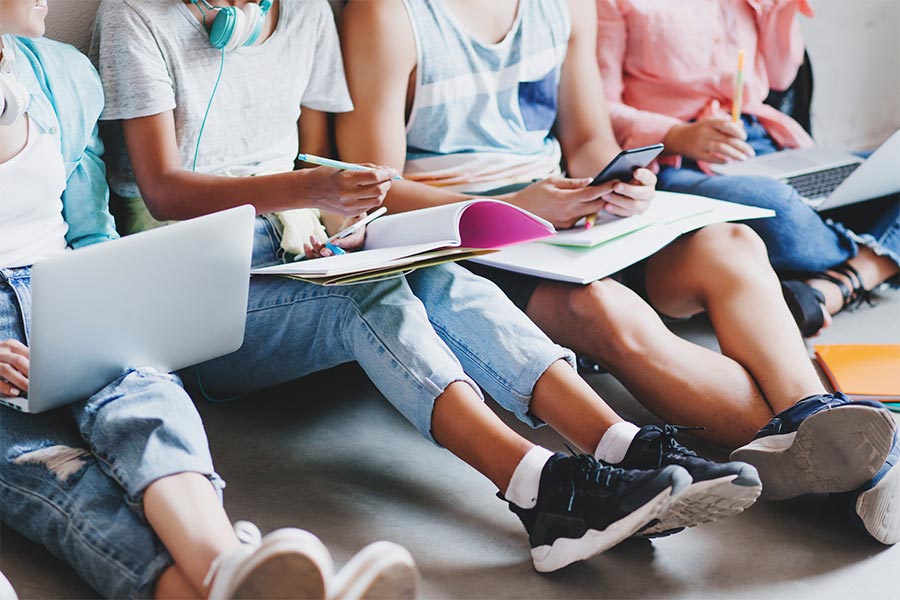 Viaja y estudia en el extranjero con el NoM.AD program